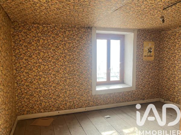 Maison à vendre 2 pièces 52 m² Sail-sous-Couzan