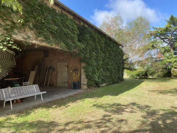 Maison à vendre à Gourdon dans le Lot (46300), ref : 46041/446
