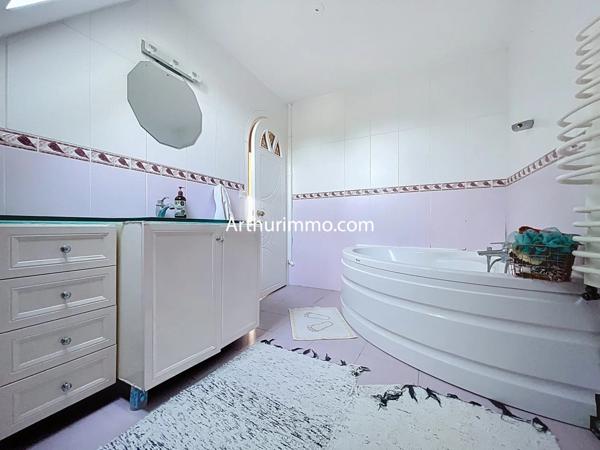 Vente Maison 6 pièces 190 m2 à Corbeil-Essonnes