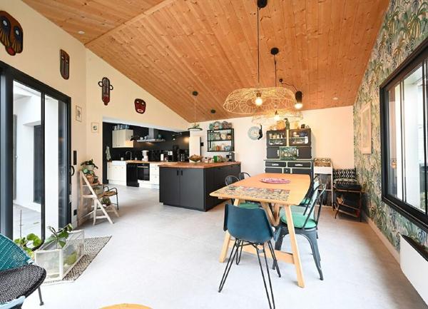 Maison à vendre    5 pièces •  Sainte-Marie-de-Ré