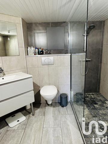 Maison 6 pièces de 180 m² à Dompierre-sur-Yon (85170)