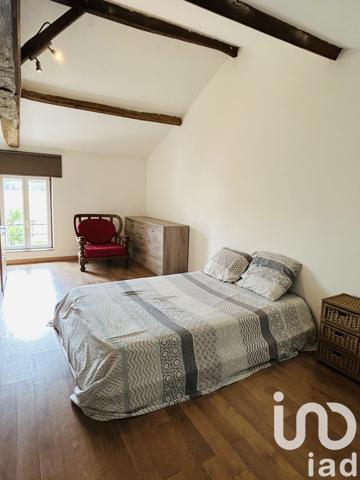 Maison 6 pièces de 180 m² à Dompierre-sur-Yon (85170)