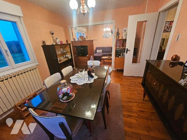 15447
A  GIRANCOURT (88390) 824 Route de Xertigny,
Une maison à usage d'habitation