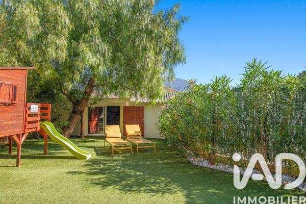 Maison à vendre 5 pièces 122 m² Toulon