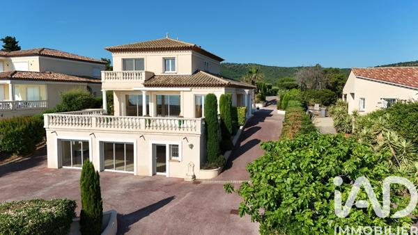 Maison à vendre 5 pièces 245 m² Fréjus