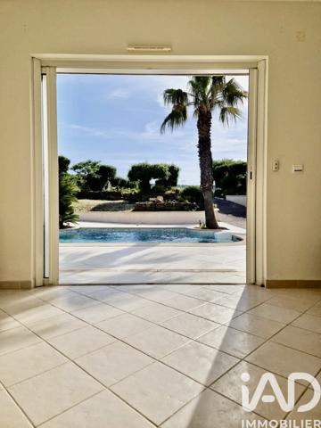 Maison à vendre 5 pièces 245 m² Fréjus