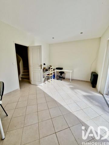 Maison à vendre 5 pièces 245 m² Fréjus