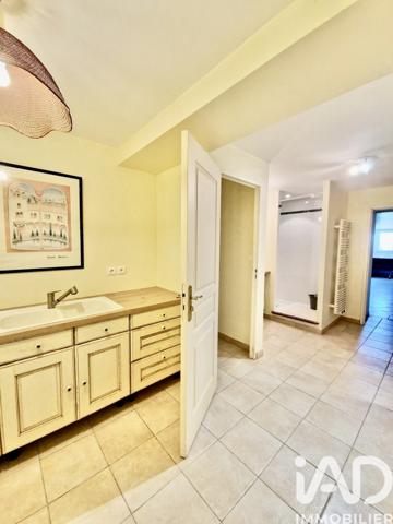 Maison à vendre 5 pièces 245 m² Fréjus