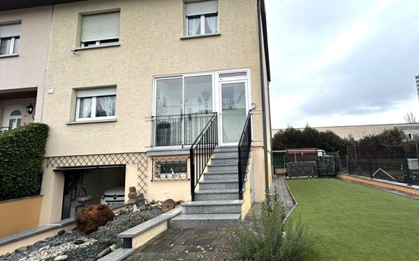 Maison à vendre    5 pièces • 90 m2 Mulhouse