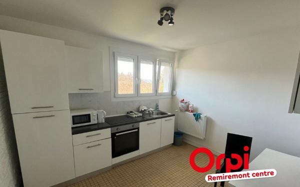 Immeuble à vendre    21 pièces • 384 m2 Le Thillot