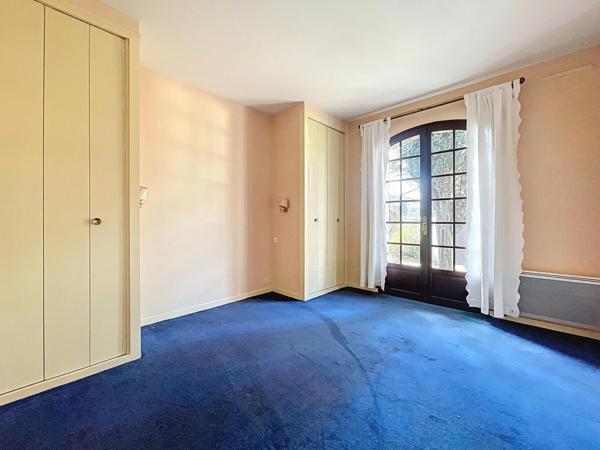 VILLA T6 de 135 m² avec piscine