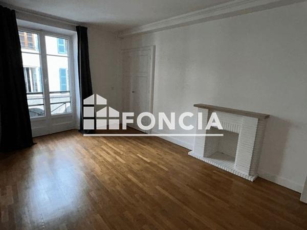 Location Appartement 3 pièces 91.9 m² - 3 RUE ROYALE Annecy 74000