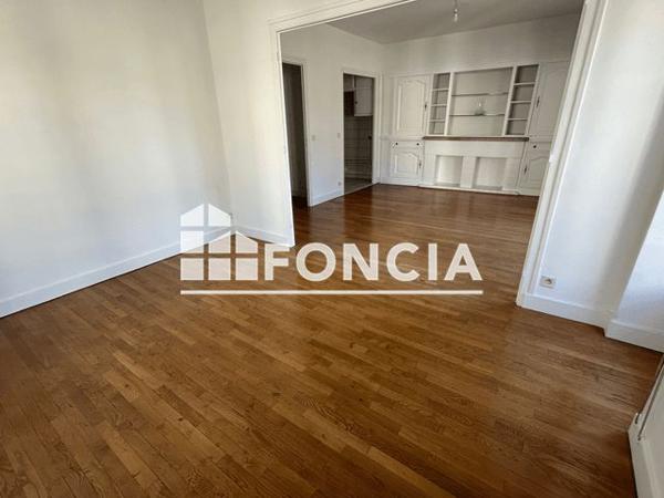 Location Appartement 3 pièces 91.9 m² - 3 RUE ROYALE Annecy 74000