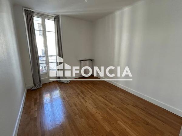 Location Appartement 3 pièces 91.9 m² - 3 RUE ROYALE Annecy 74000