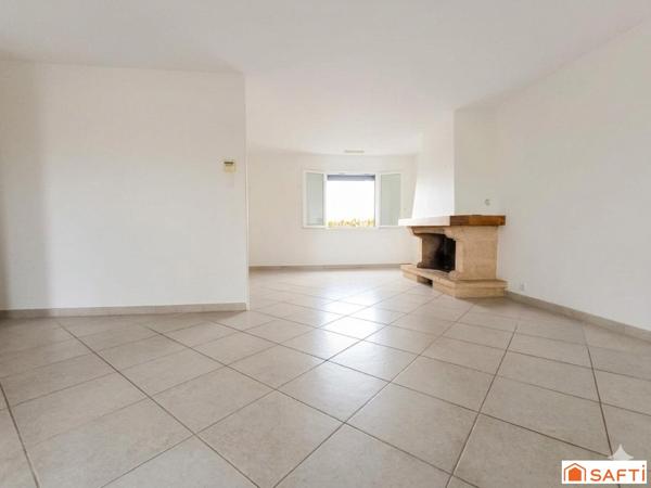 Maison de plain pied 135m2, 5 pièces dont 4 chambres