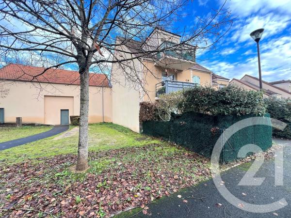 Appartement F2 à vendre  2 pièces - 40 m 2   ETAMPES  - 91