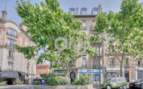 Appartement à vendre    4 pièces • 79 m2 Le Raincy