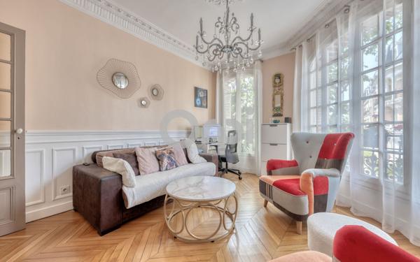 Appartement à vendre    4 pièces • 79 m2 Le Raincy