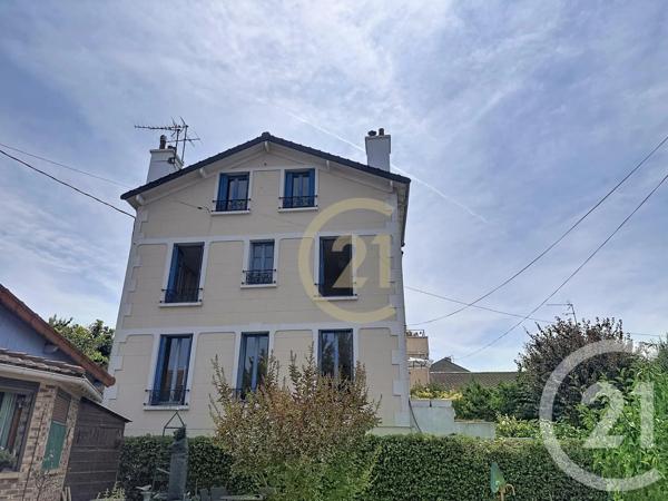 Maison à vendre  9 pièces - 160 m 2   NANTERRE  - 92
