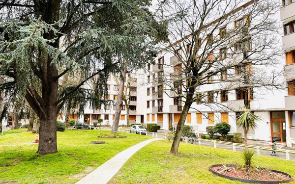 Appartement à vendre    3 pièces • 54 m2 Eaubonne