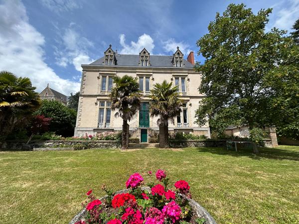 QUARTIER SAINT-RÉMI - CENTRE-VILLE , Chateau gontier sur mayenne QUARTIER SAINT-RÉMI - CENTRE-VILLE , Chateau gontier sur mayenne