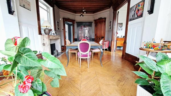 Maison d'exception 320 m2 - 7 chambres