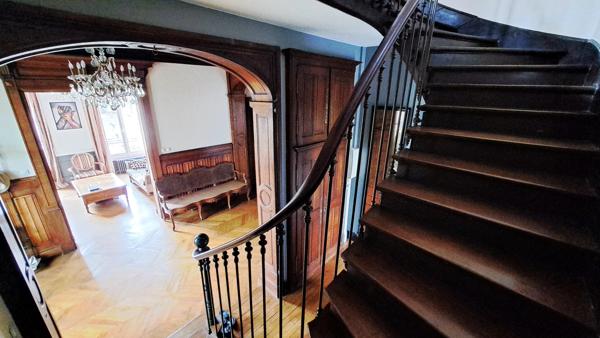 Maison d'exception 320 m2 - 7 chambres