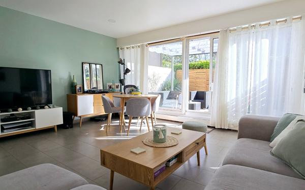 Appartement à vendre    4 pièces •  Boussy-Saint-Antoine