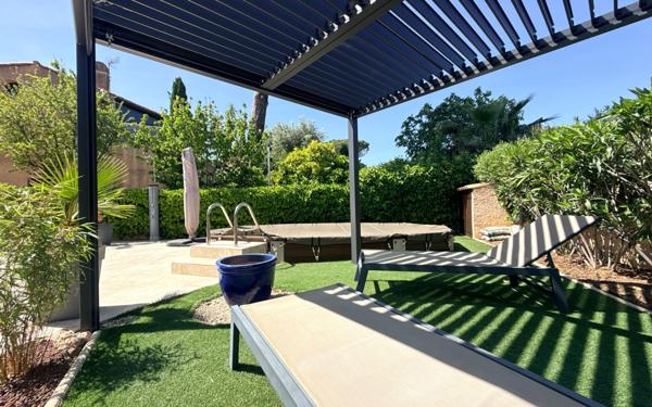 Maison à vendre    4 pièces • 131 m2 Fréjus