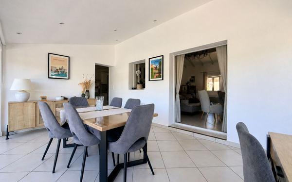Maison à vendre    4 pièces • 131 m2 Fréjus