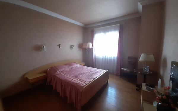 Maison à vendre    3 pièces •  L'Haÿ-les-Roses