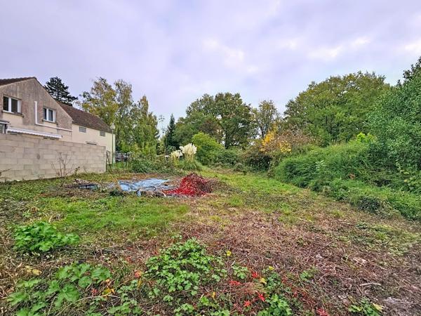 Terrain à bâtir de 1435m² proche Nangis