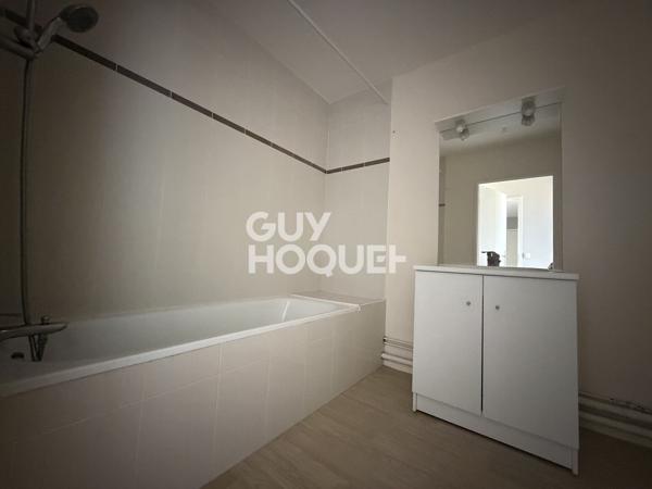 Appartement T3 avec parking aux  Anciennes Casernes  à Épernay