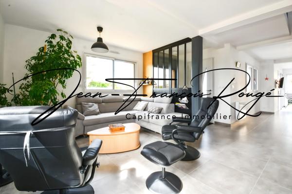 Maison contemporaine de 149 m² avec vie de plain-pied et à seulement 350 mètres de la plage !!!