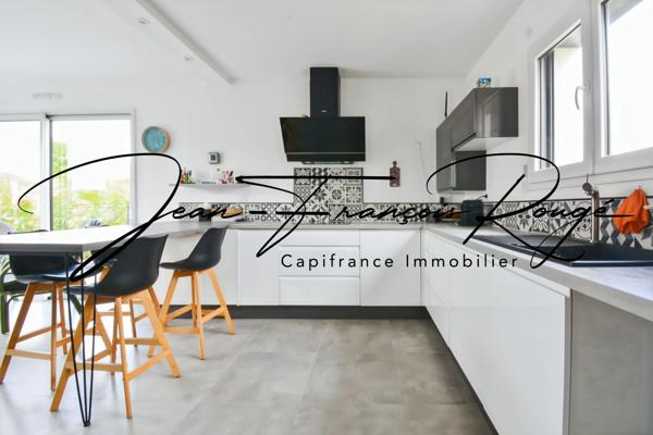 Maison contemporaine de 149 m² avec vie de plain-pied et à seulement 350 mètres de la plage !!!
