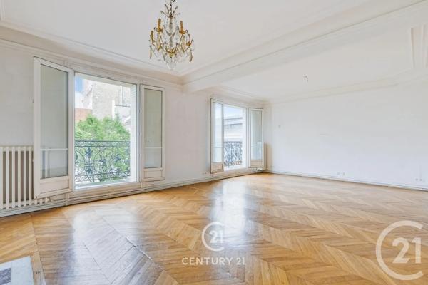 Appartement à vendre  4 pièces - 80,30 m 2   PARIS  - 75019