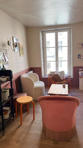 LOCAL COMMERCIAL 180 M²