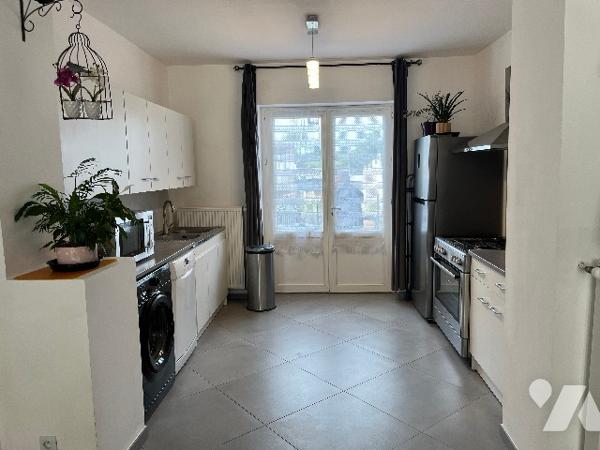 Maison entièrement rénovée 3 chambres avec jardin