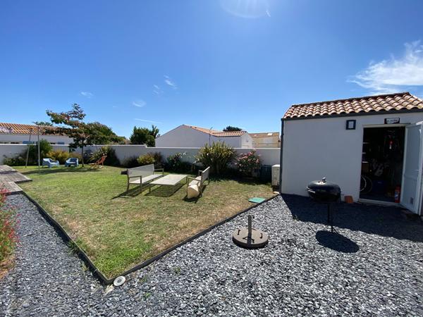 SAINT DENIS - très belle Villa de 2018 - 6 chambres - 153 m2