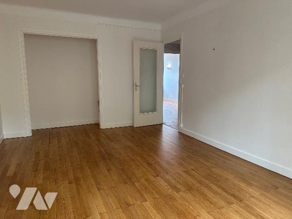 T3 MONTCHAT 71 M2 COURS DOCTEUR LONG