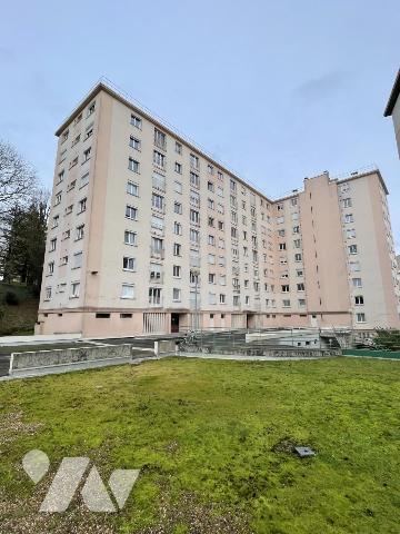 Appartement T3 avec cave et garage 