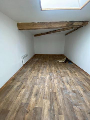 MAISON AVEC TRAVAUX 204M2 6CH DEPENDANCES, CAVES
