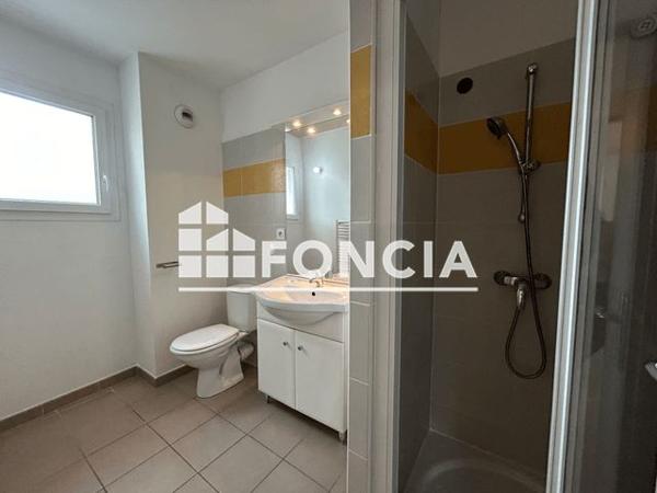 Location Appartement 3 pièces 67.83 m² - LES IRIS - 58 AVENUE DES SPORTS Montfavet 84140