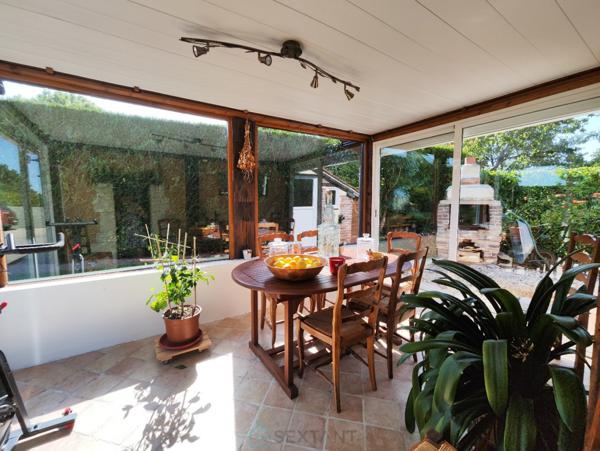 7 kms de Lisieux, agréable maison normande avec double garage