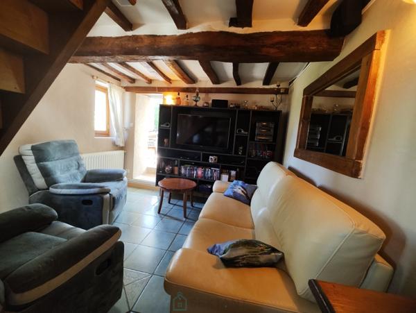 7 kms de Lisieux, agréable maison normande avec double garage