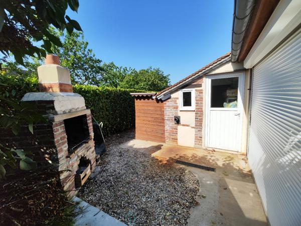 7 kms de Lisieux, agréable maison normande avec double garage