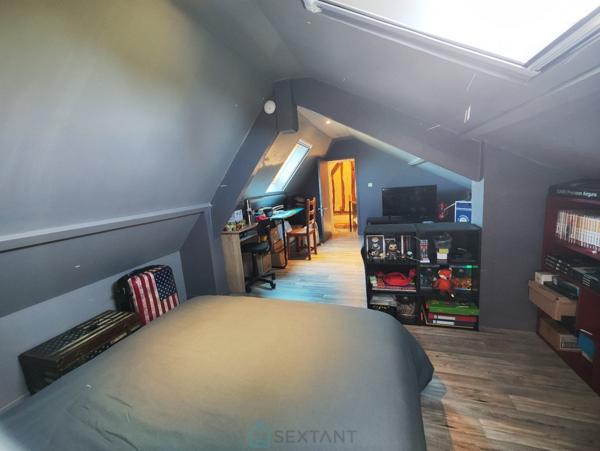 7 kms de Lisieux, agréable maison normande avec double garage