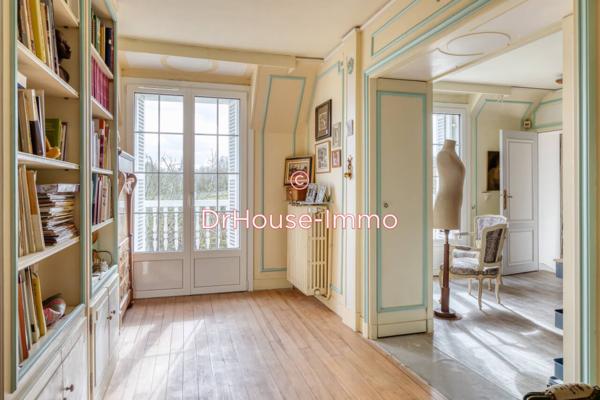 Maison à vendre 9 pièces de 245 m²