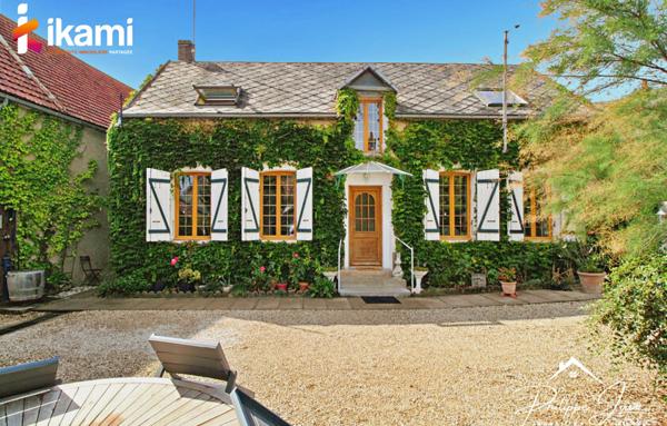 Secteur Villeneuve l'Archevêque, Magnifique maison ancienne entièrement rénovée.