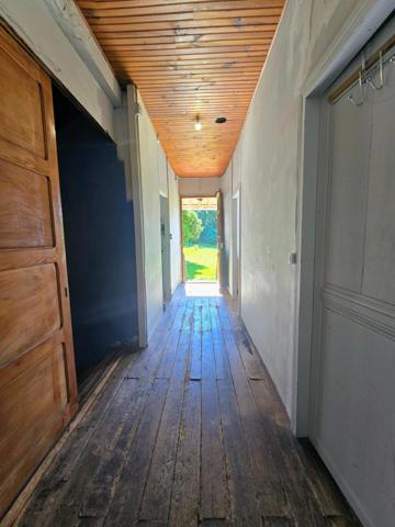 Propriété de 2 maisons, jardin, multiples projets